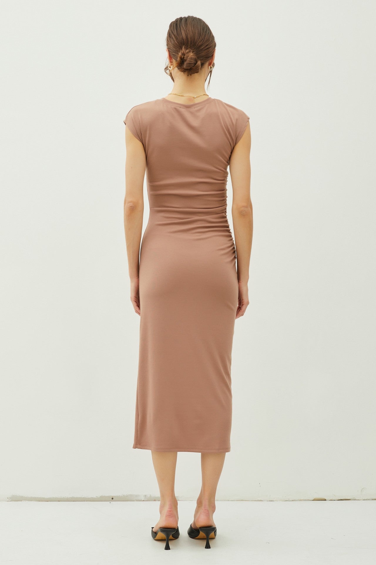 Mocha Side Ruched Midi Dress