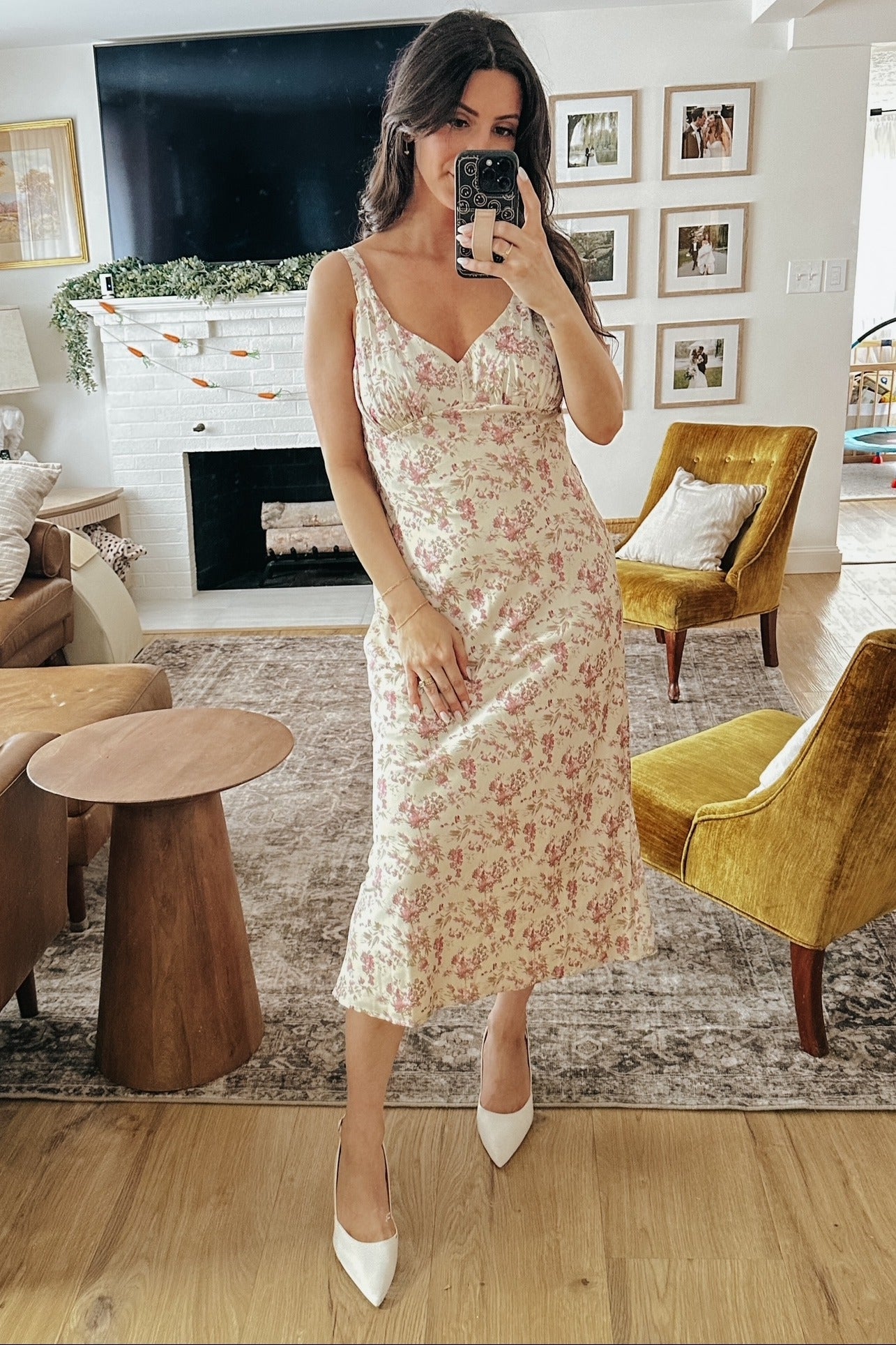 Cream Floral Romantic Print Bodycon Midi Dress