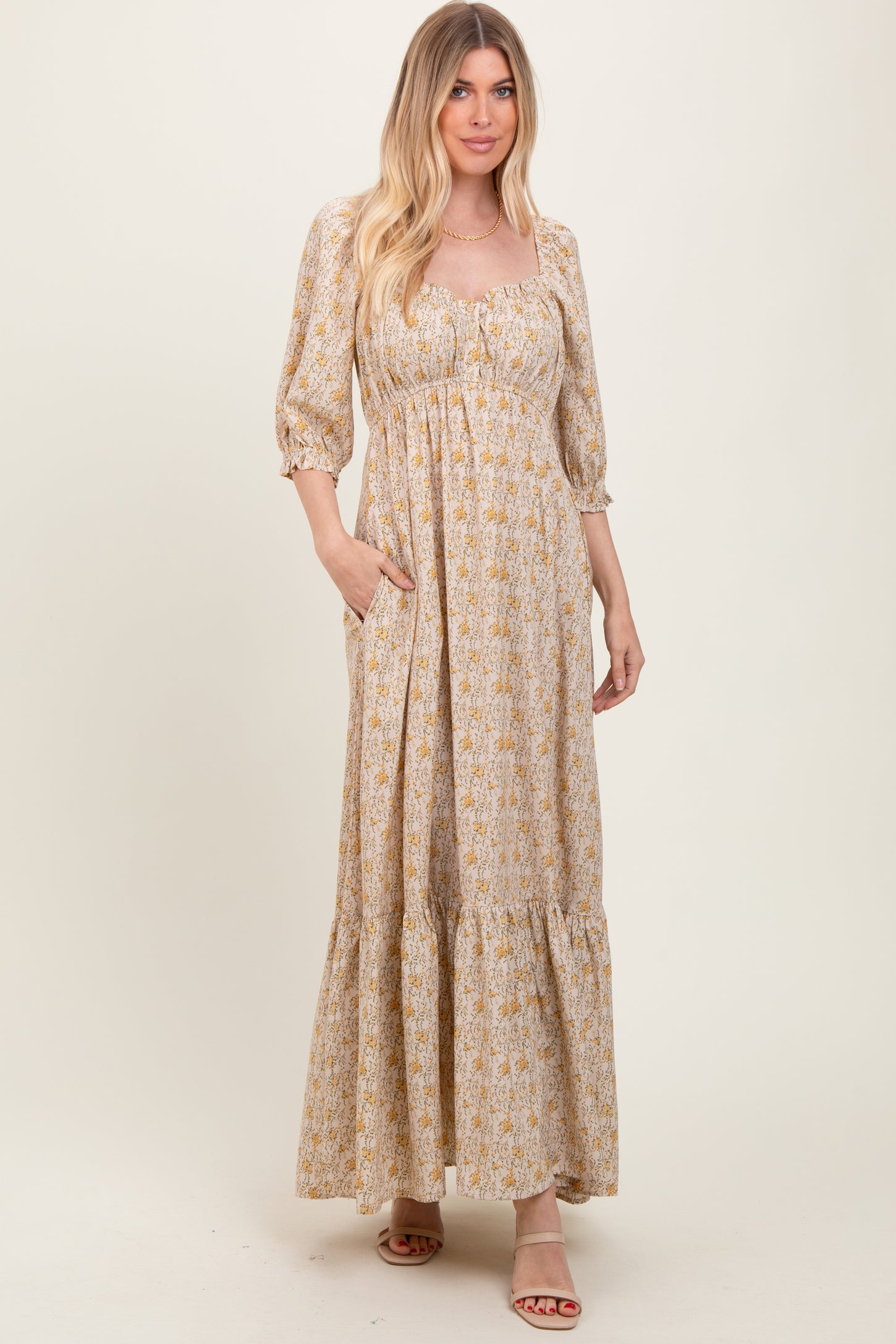 Cream Floral Sweetheart Neckline Maxi Dress