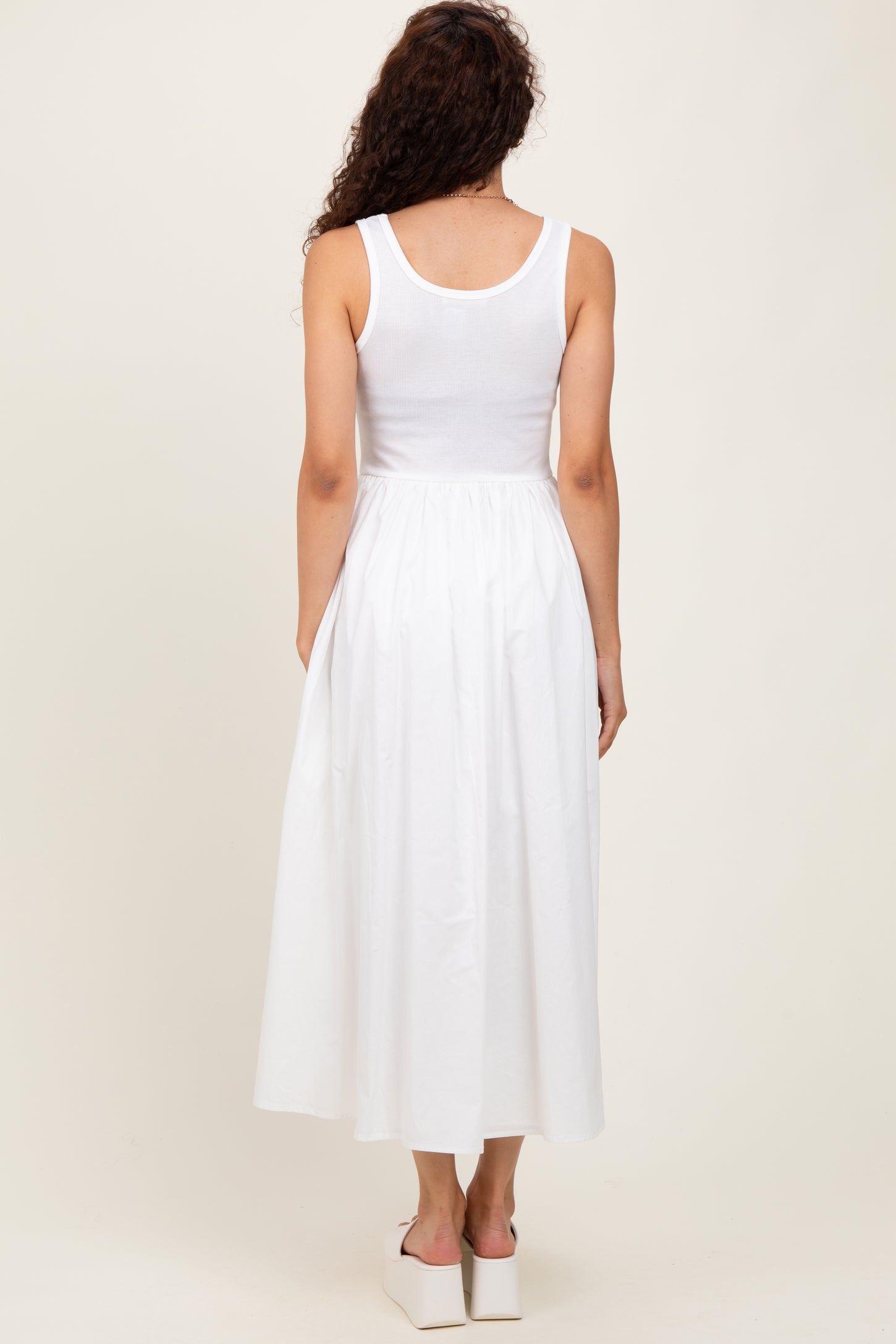 White Scoop Neck Contrast Skirt Maxi Dress