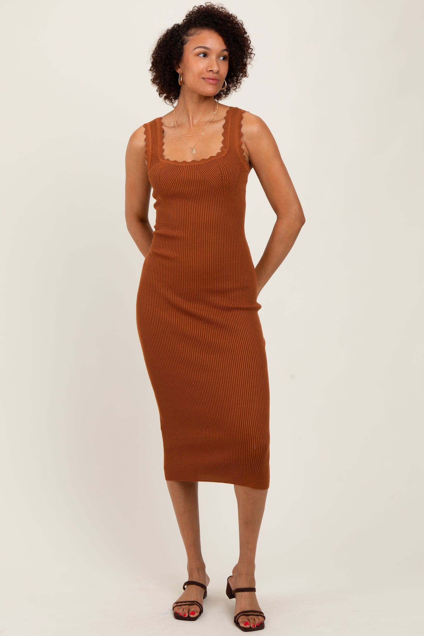 Mocha Scallop Trim Ribbed Knit Sleeveless Midi Dress