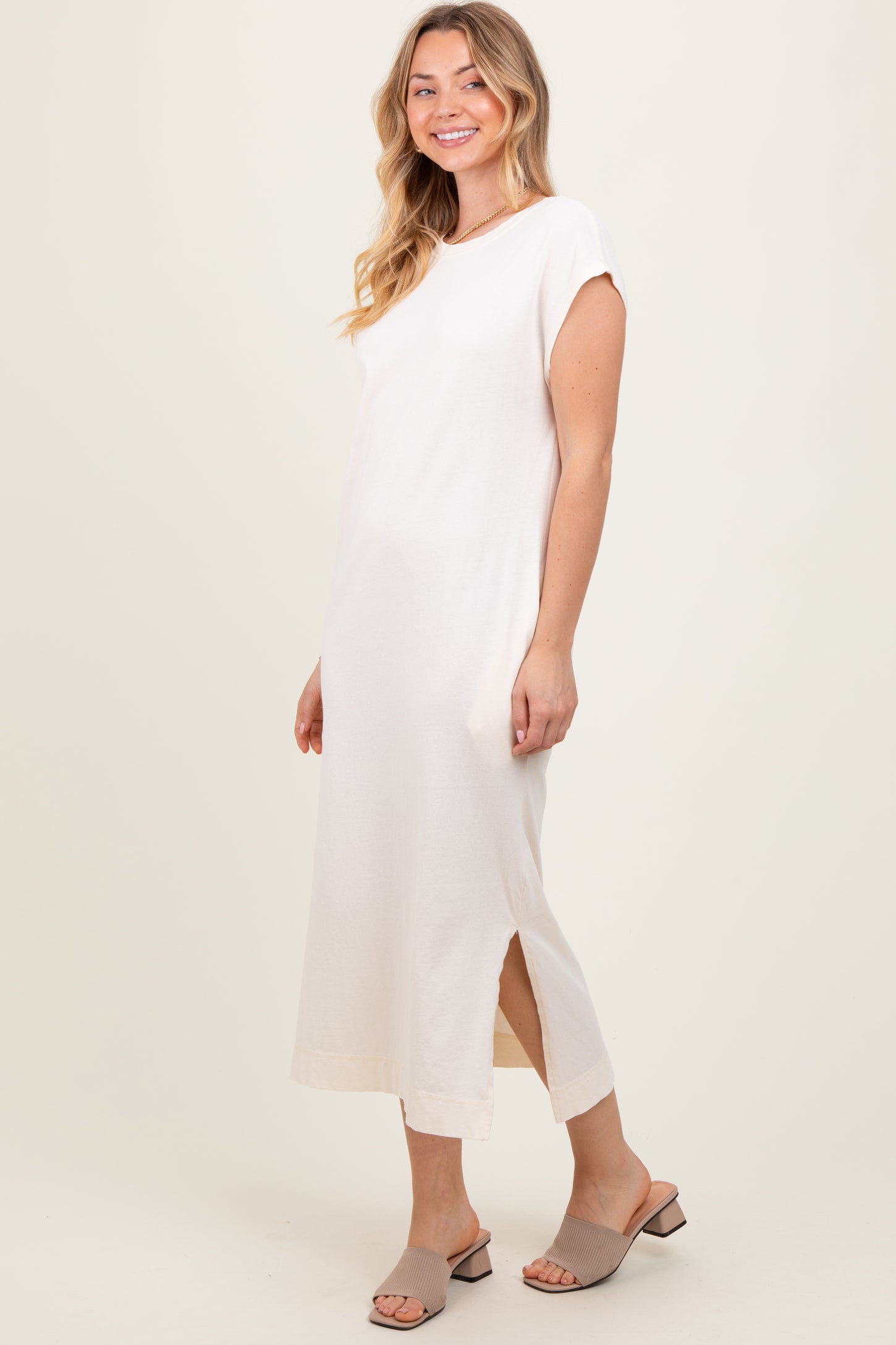 Cream Casual Sleeveless Pocketed Midi Dress