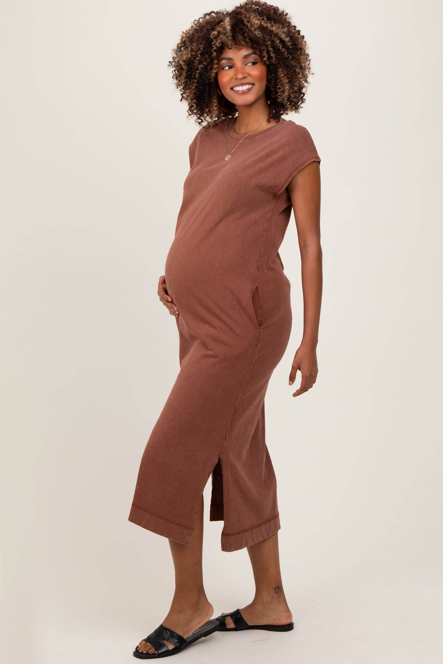 Camel Casual Sleeveless Pocketed Maternity Midi Dress
