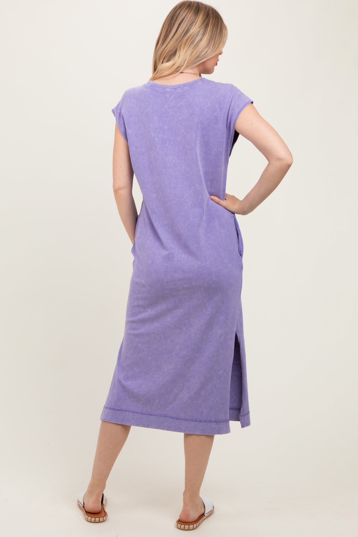 Lavender Casual Sleeveless Pocketed Midi Dress