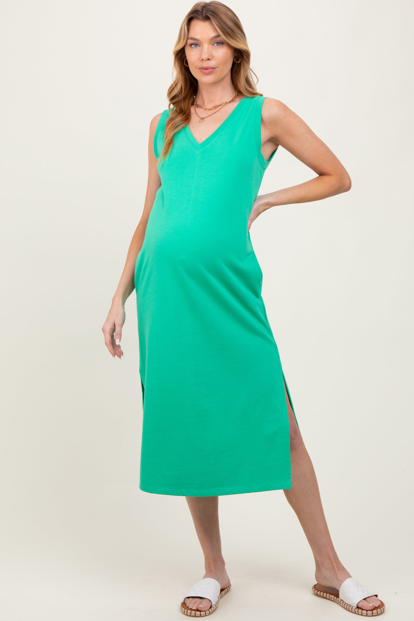 Green V-Neck Sleeveless Side Slit Maternity Midi Dress