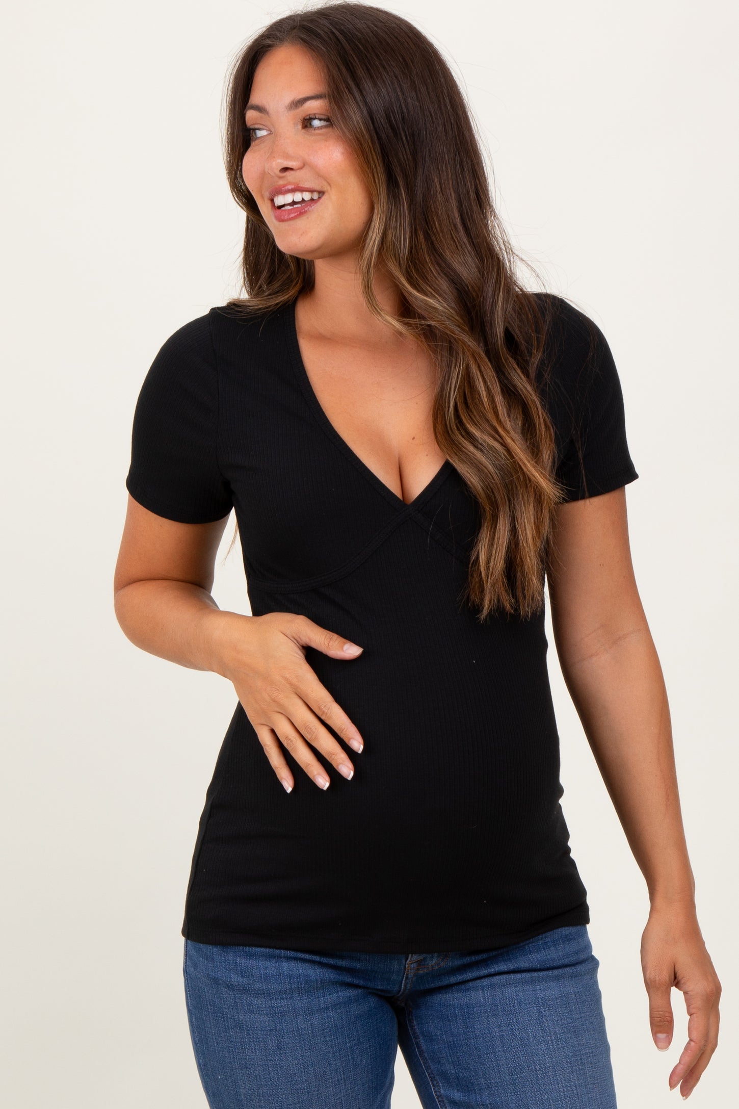 Black Solid Ribbed Short Sleeve V-Neck Basic Maternity Top
