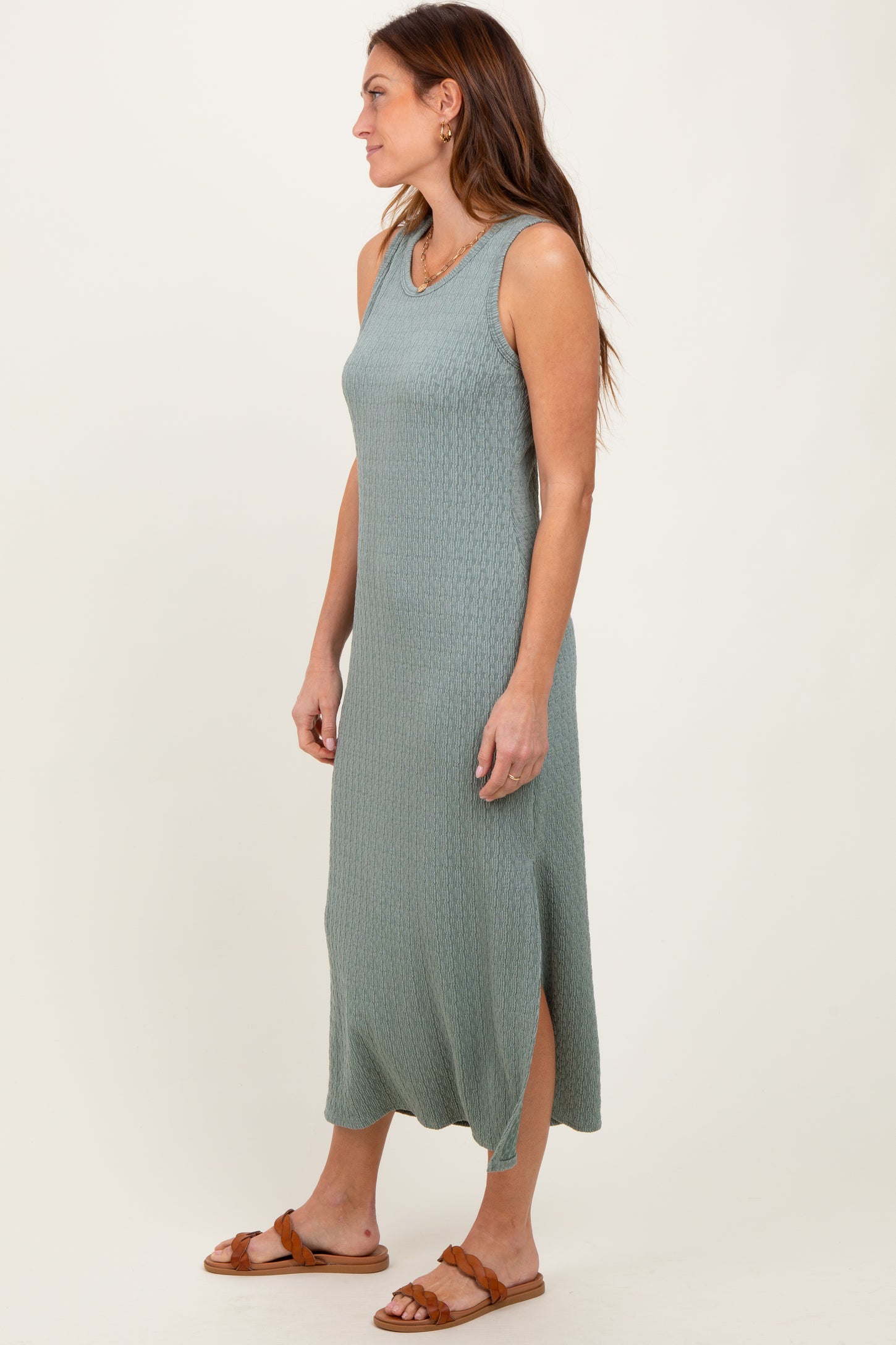 Green Jacquard Sleeveless Side Slit Midi Dress