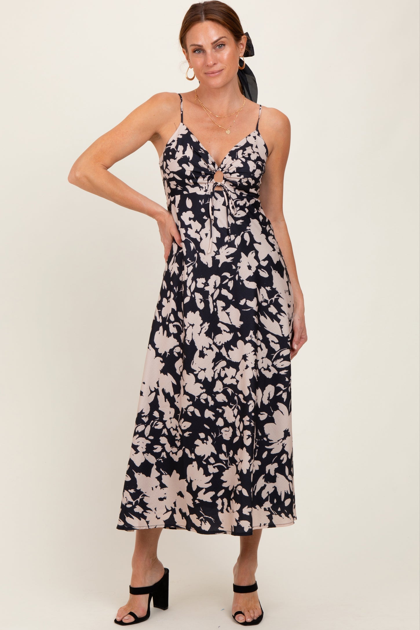 Black Floral Keyhole Detail Maxi Dress