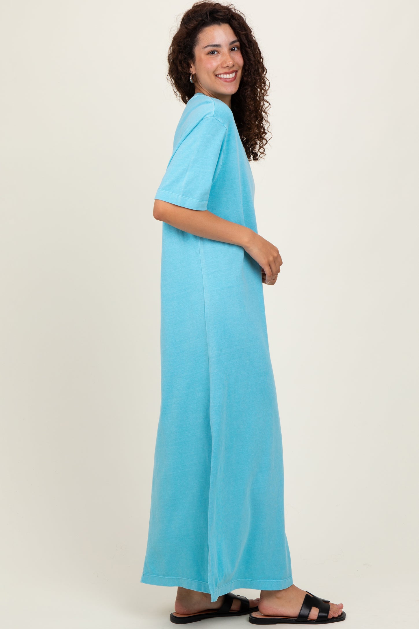 Aqua Short Sleeve Knit T-Shirt Maxi Dress