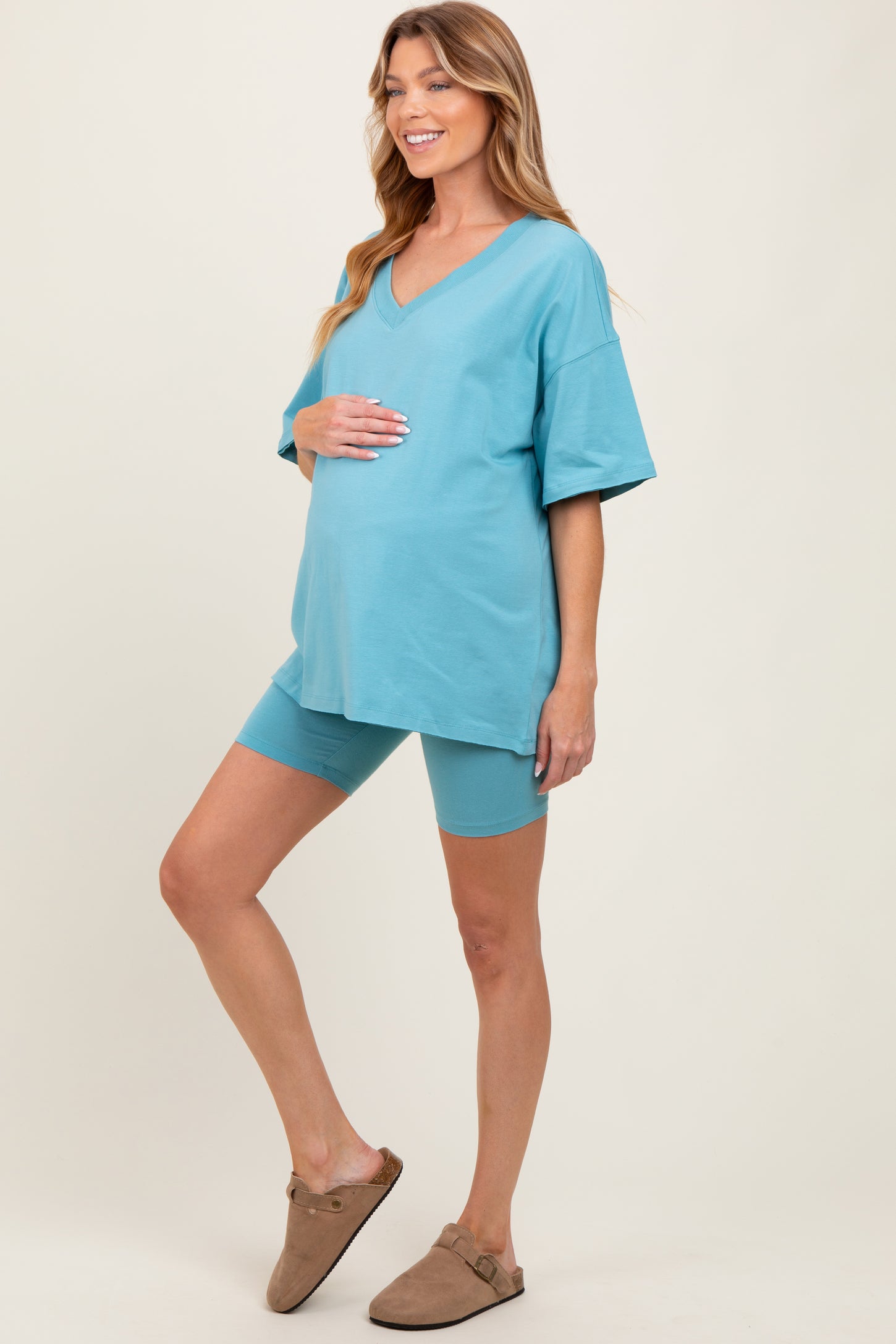 Light Blue Oversized V-Neck Biker Short Maternity Set