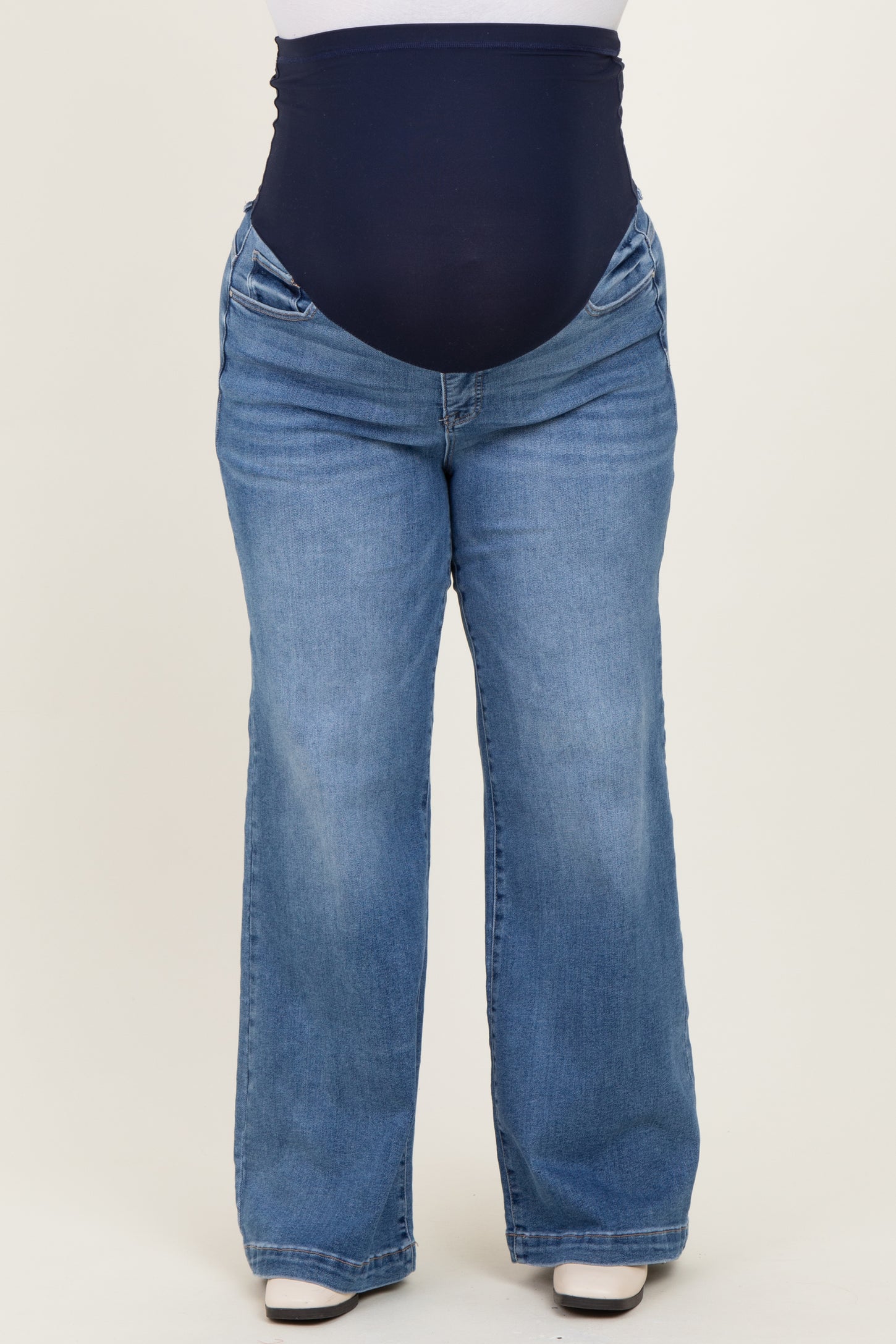 Light Blue Vintage Wash Wide Leg Maternity Plus Jeans