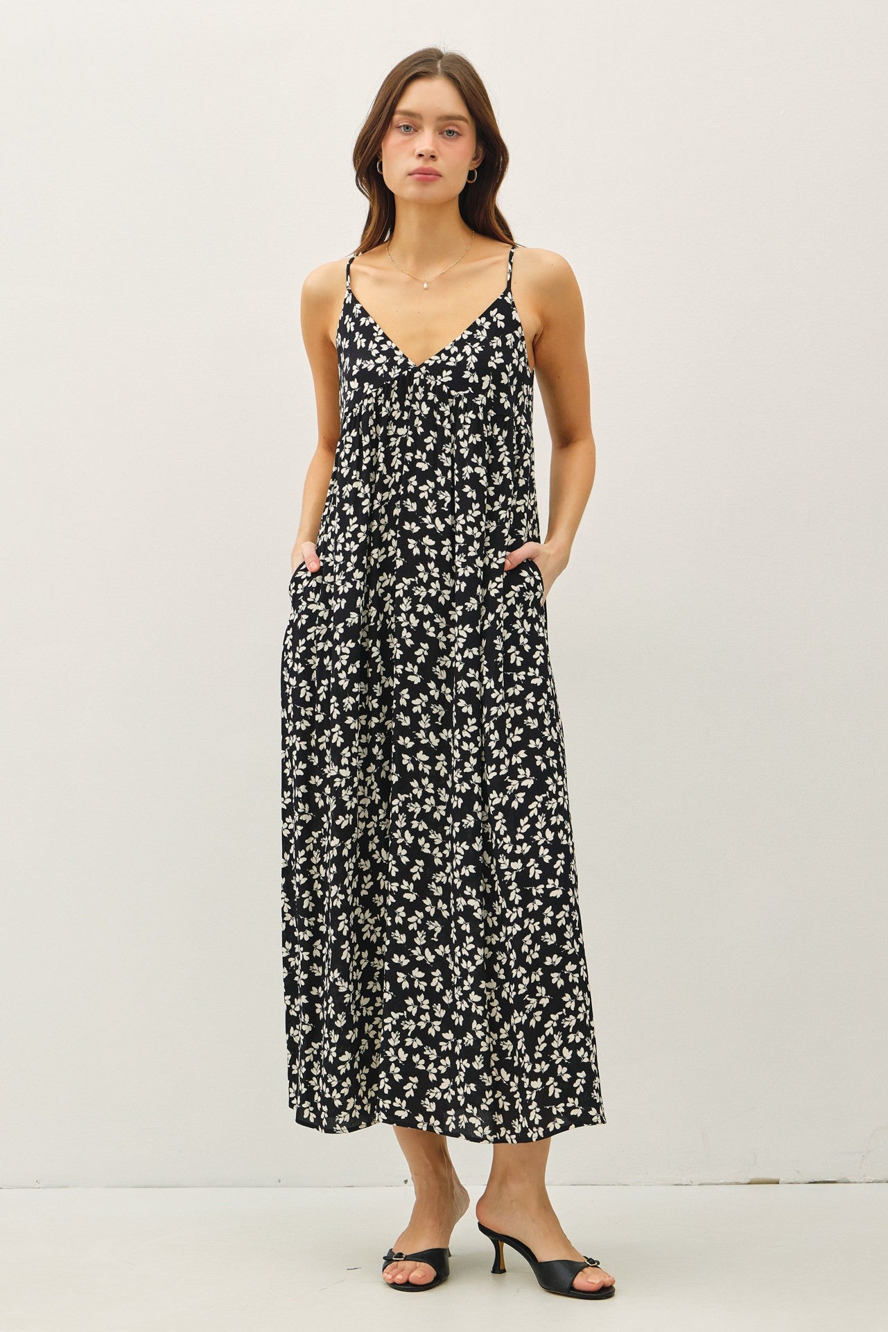 Black Floral V-Neck Maxi Dress