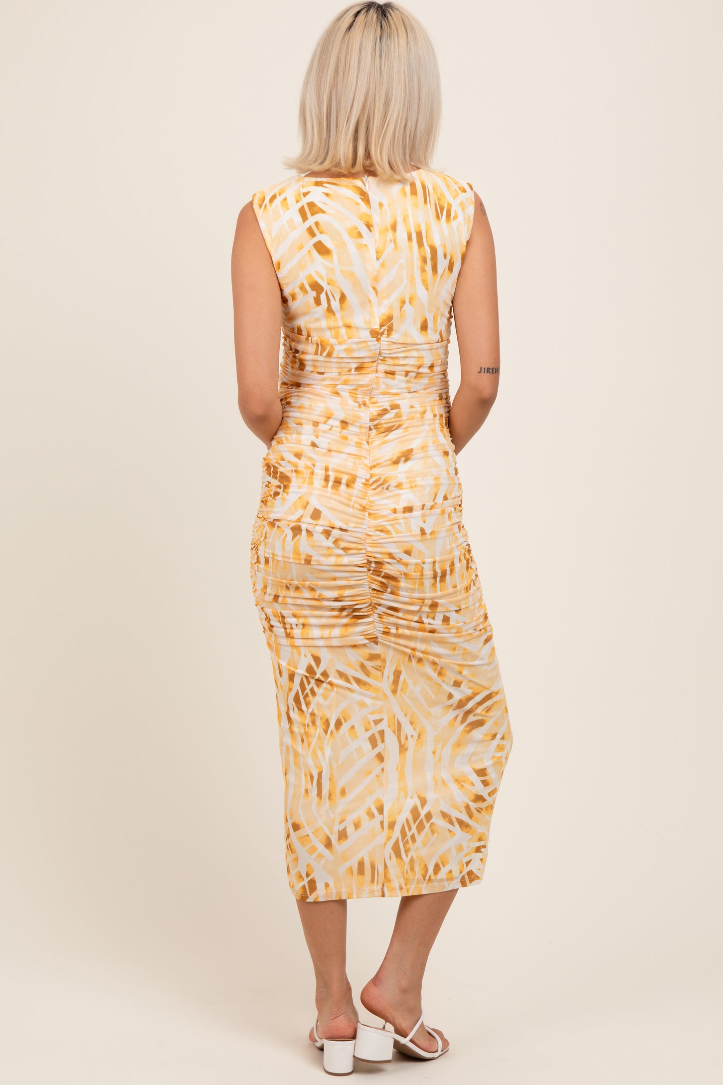 Yellow Printed Ruched Sleeveless Maternity Midi Dress