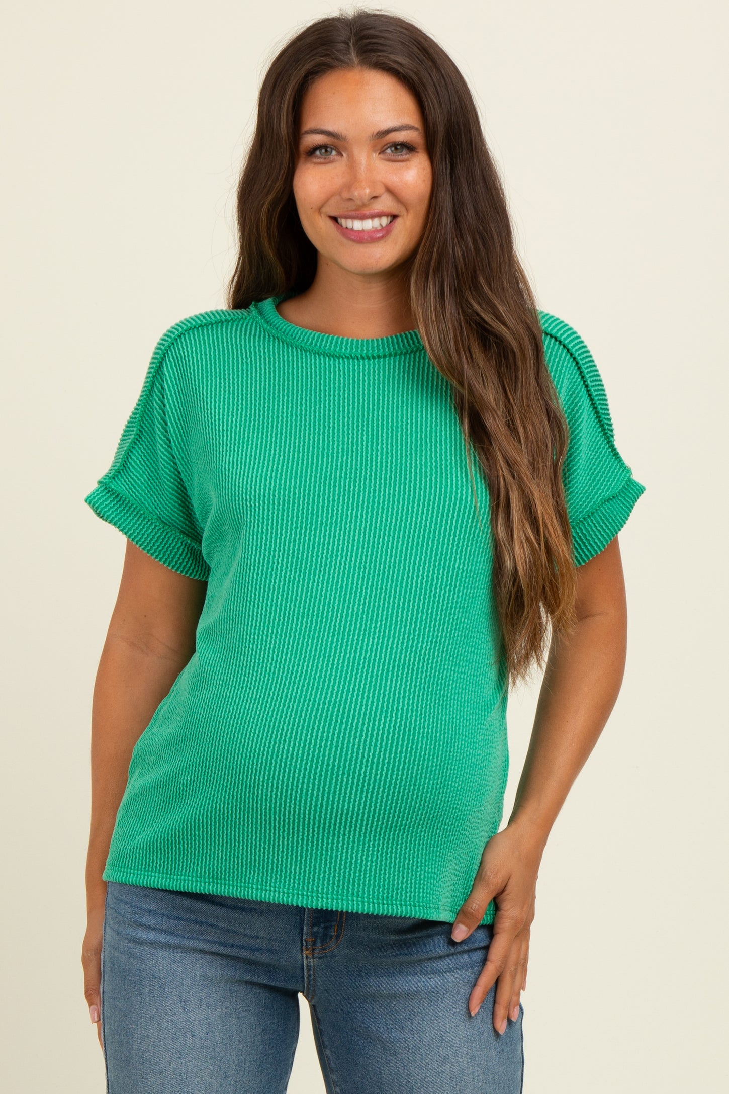 Green Exposed Seam Short Sleeve Maternity Top