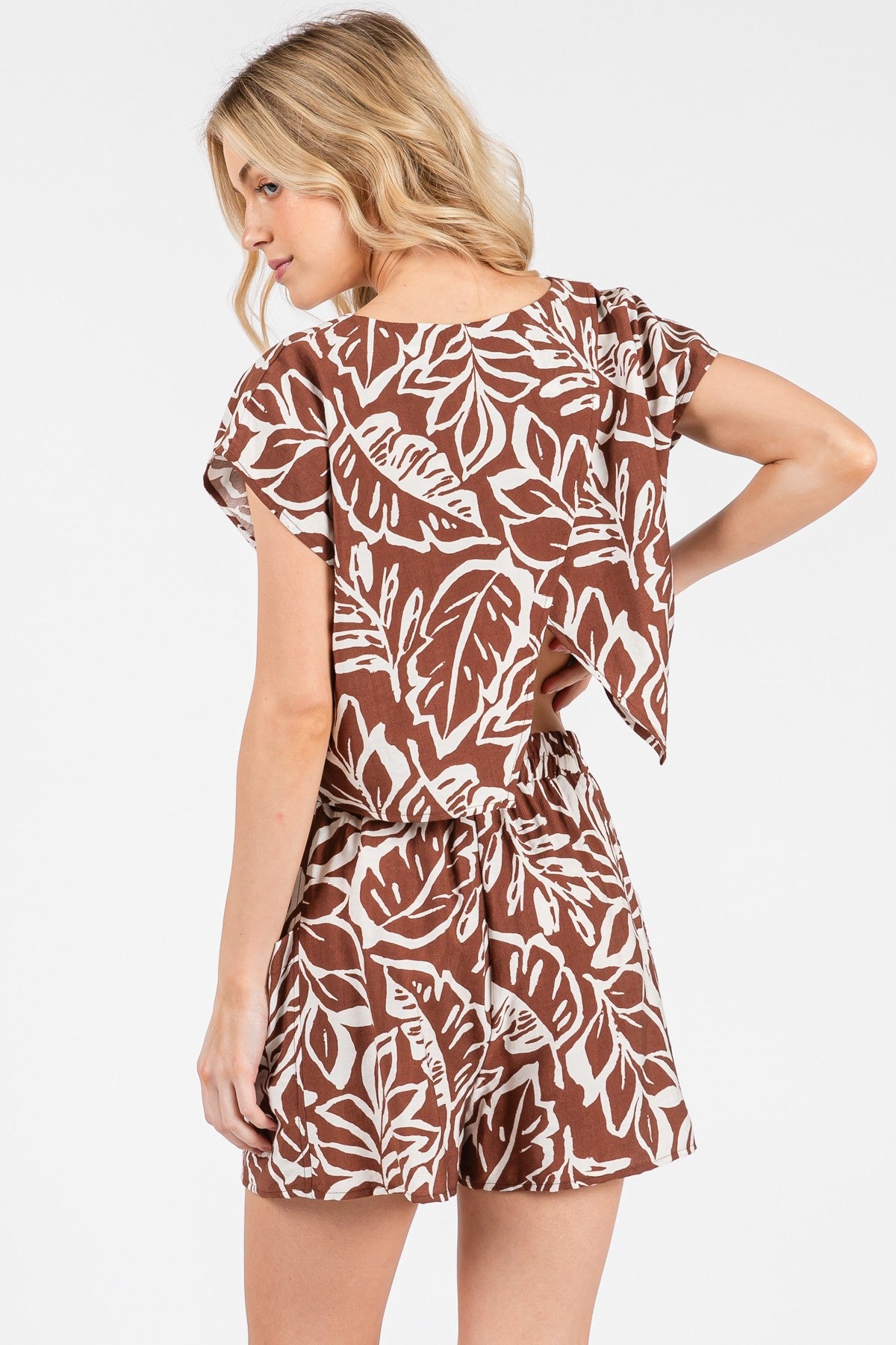 Brown Floral Side Pocket Shorts