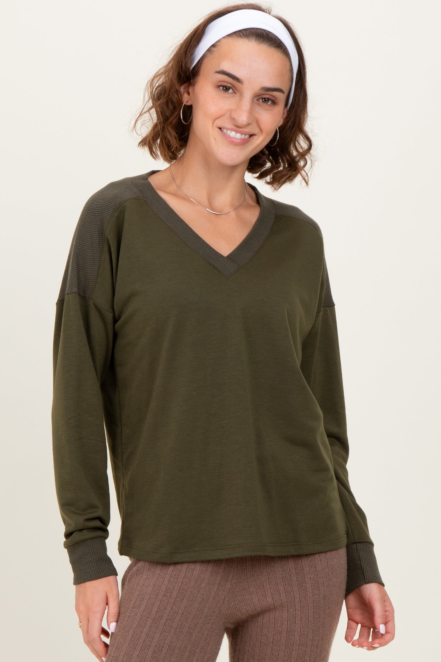 Olive V-Neck Knit Long Sleeve Top