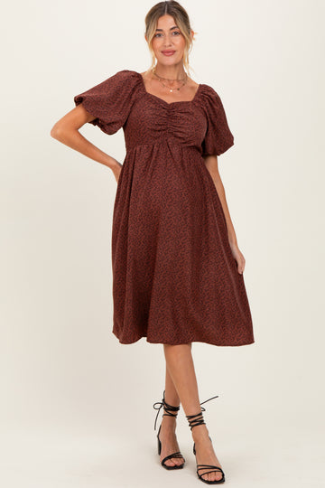 Brown Ruched Sweetheart Neck Maternity Dress