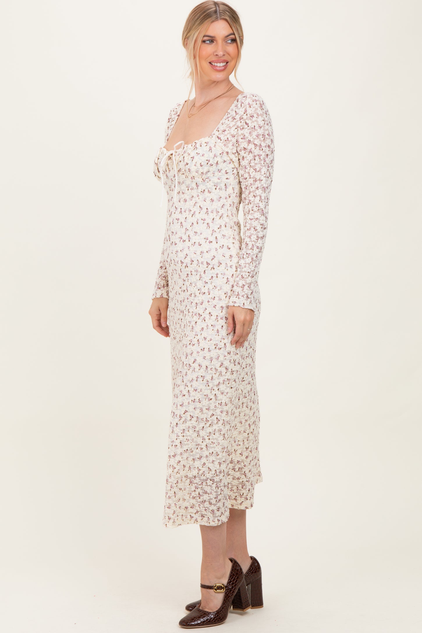 Cream Floral Sweetheart Neckline Long Sleeve Maxi Dress