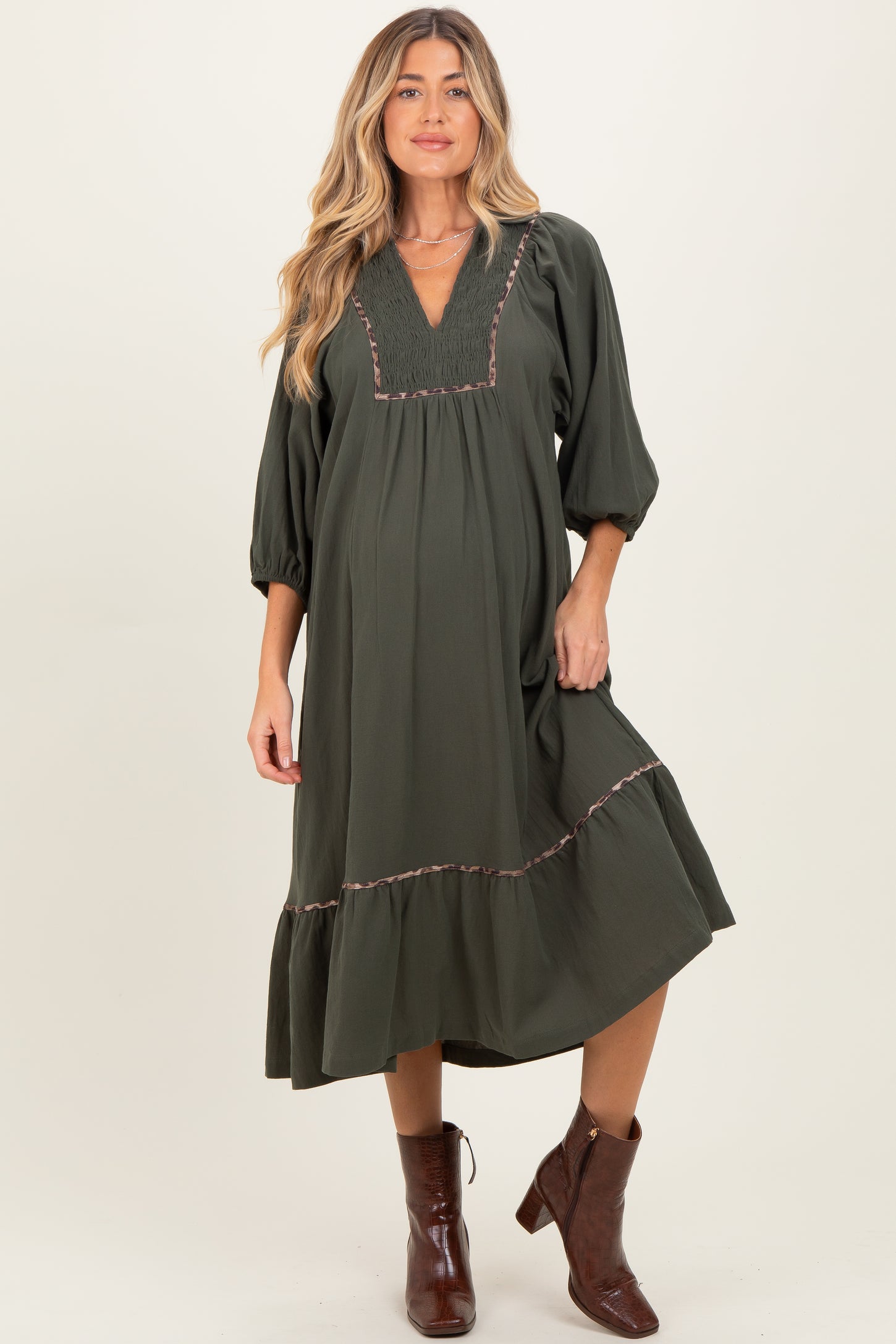 Olive V-Neck Contrast Trim 3/4 Sleeve Maternity Midi Dress
