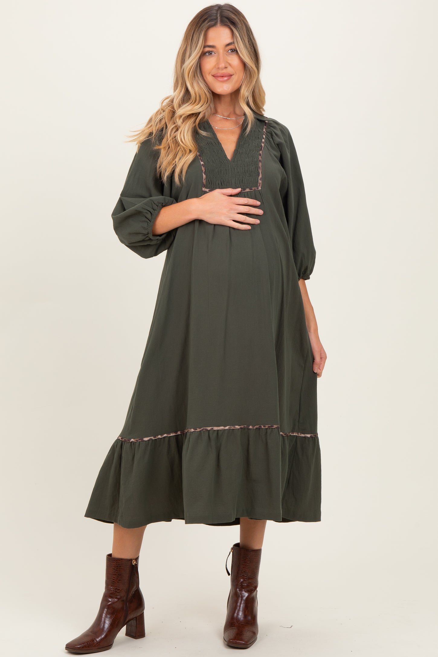 Olive V-Neck Contrast Trim 3/4 Sleeve Maternity Midi Dress