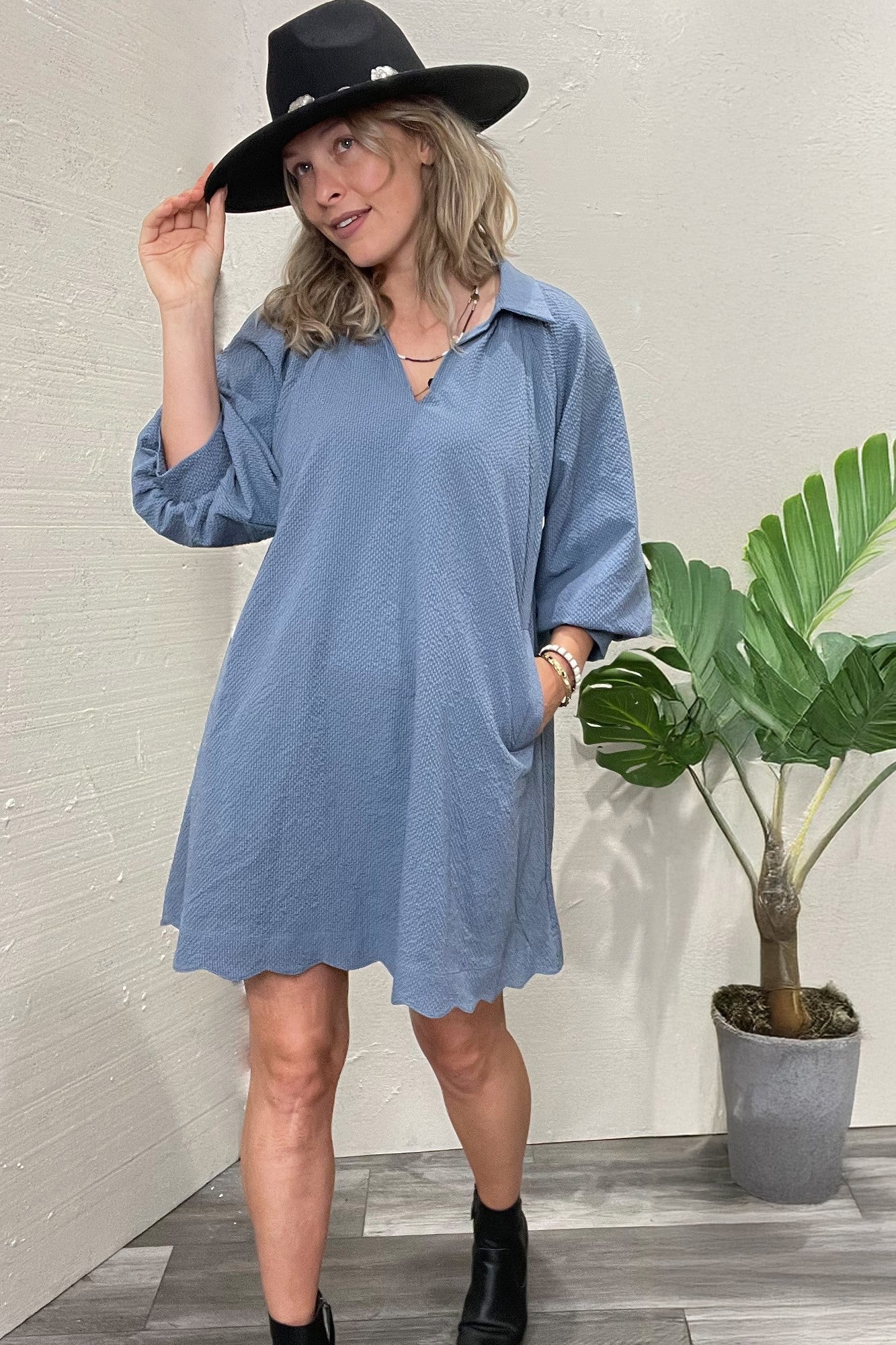 Blue Textured Collared 3/4 Puff Sleeve Dress