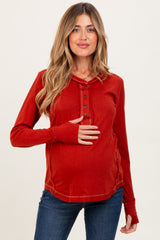 Rust Long Sleeve Exposed Seam Maternity Top