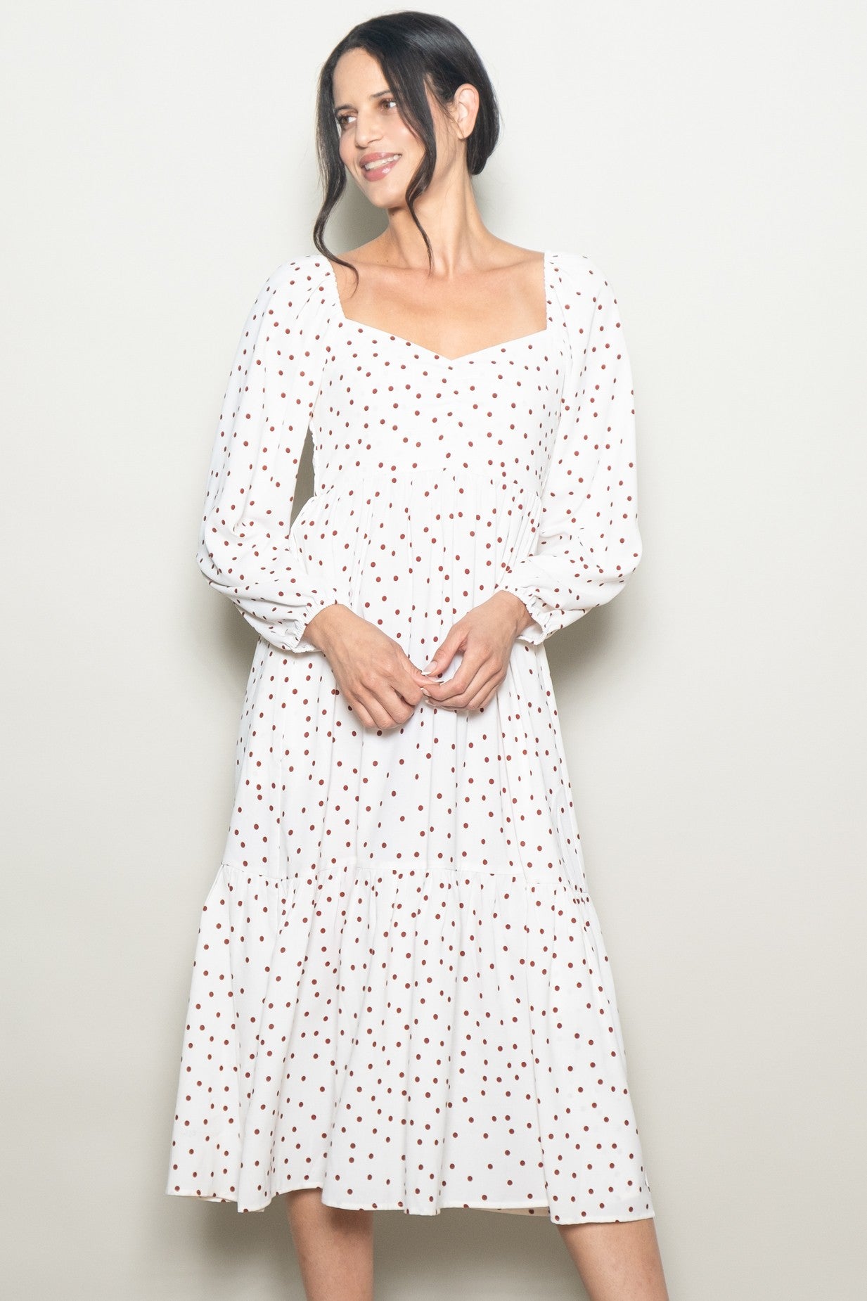 Cream Polka Dots Sweetheart Neck Maternity Midi Dress