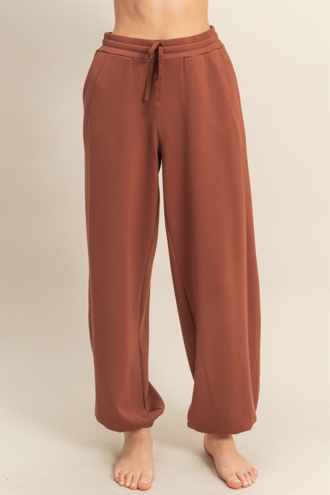 Camel Scuba Drawstring Waist Relaxed Jogger Sweatpants