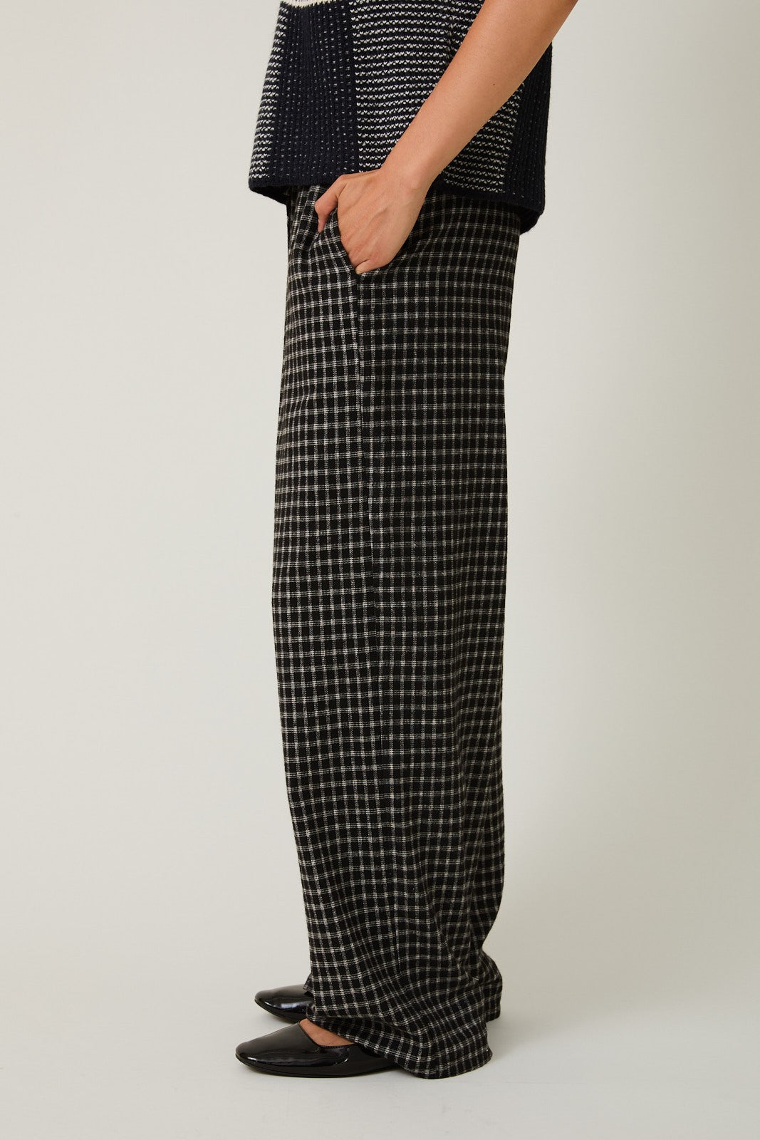 Black Plaid Drawstring Flannel Pants