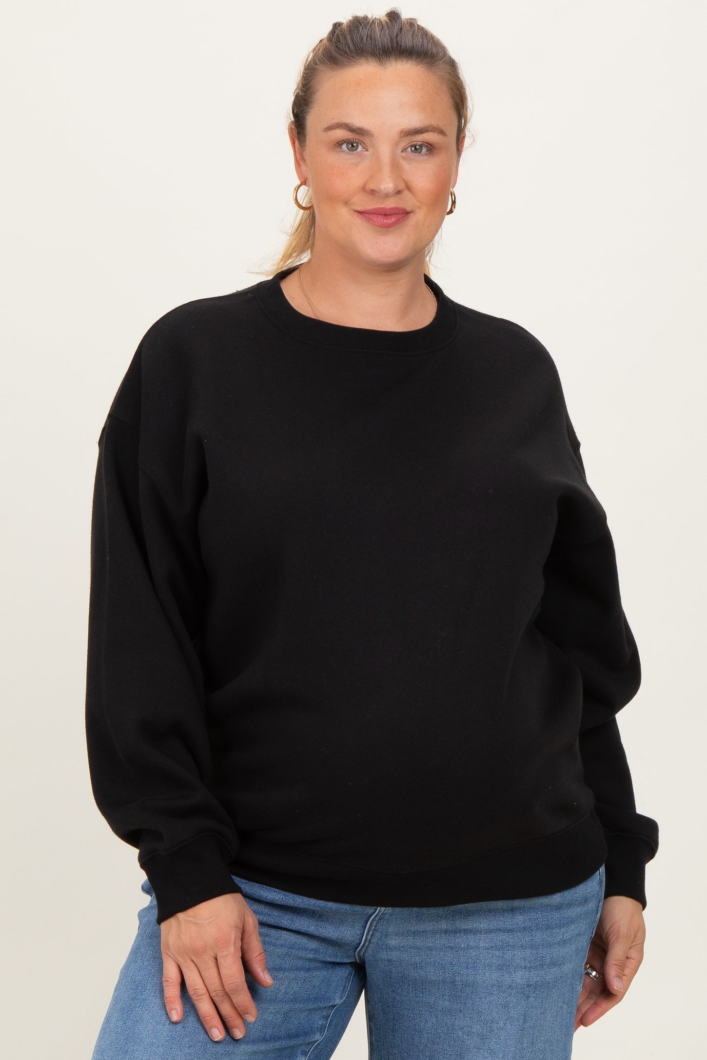 Black Basic Fleece Crewneck Maternity Sweatshirt