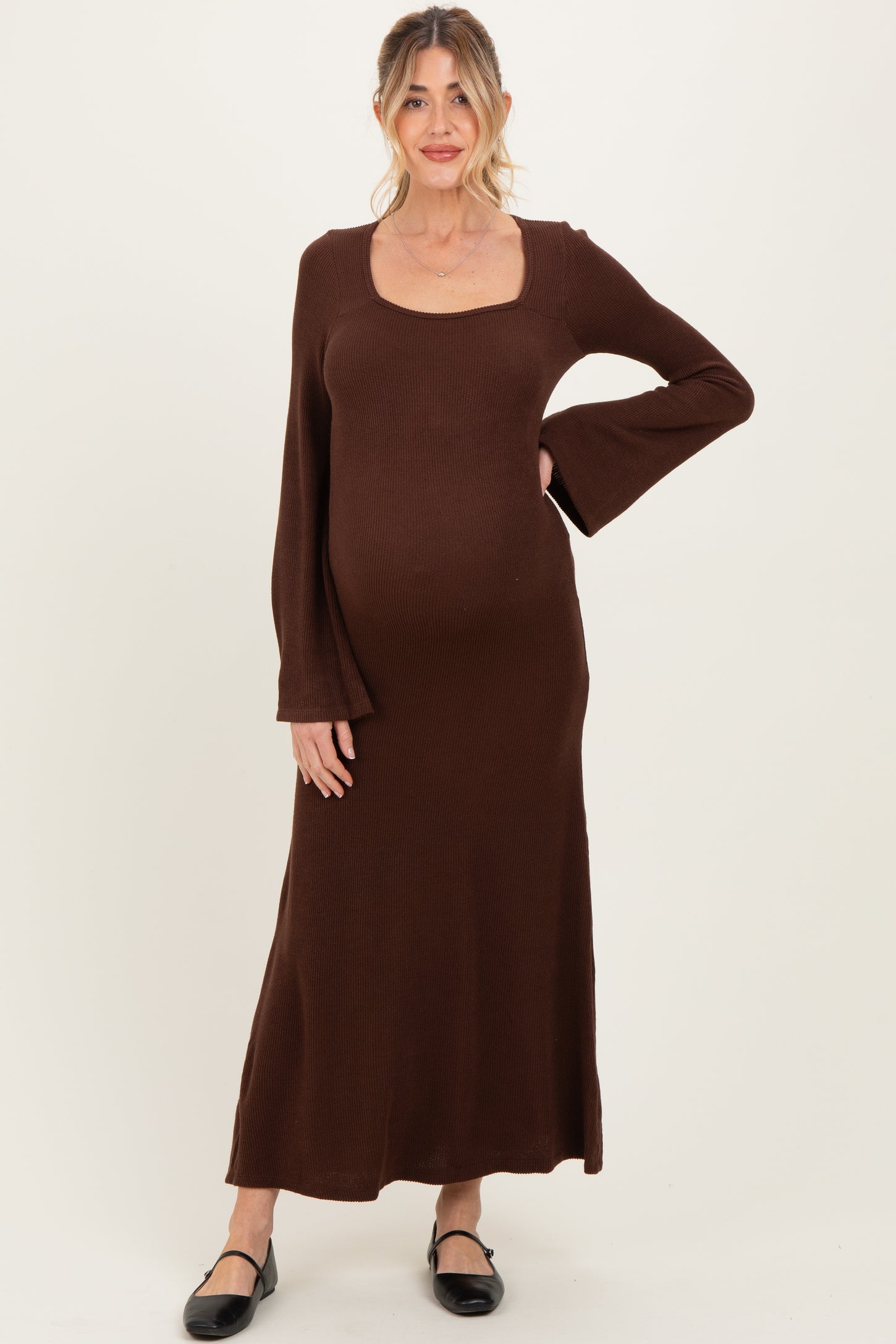 Brown Solid Ribbed Long Sleeve Square Neck Maternity Maxi Dress