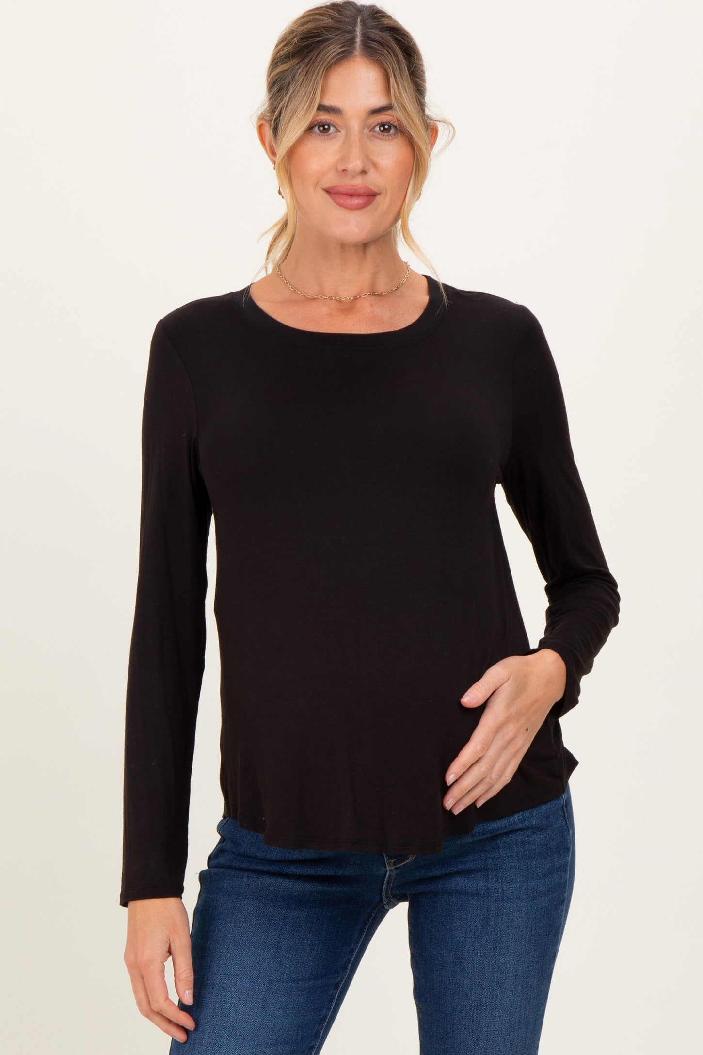 Black Flowy Round Hem Maternity Long Sleeve Top