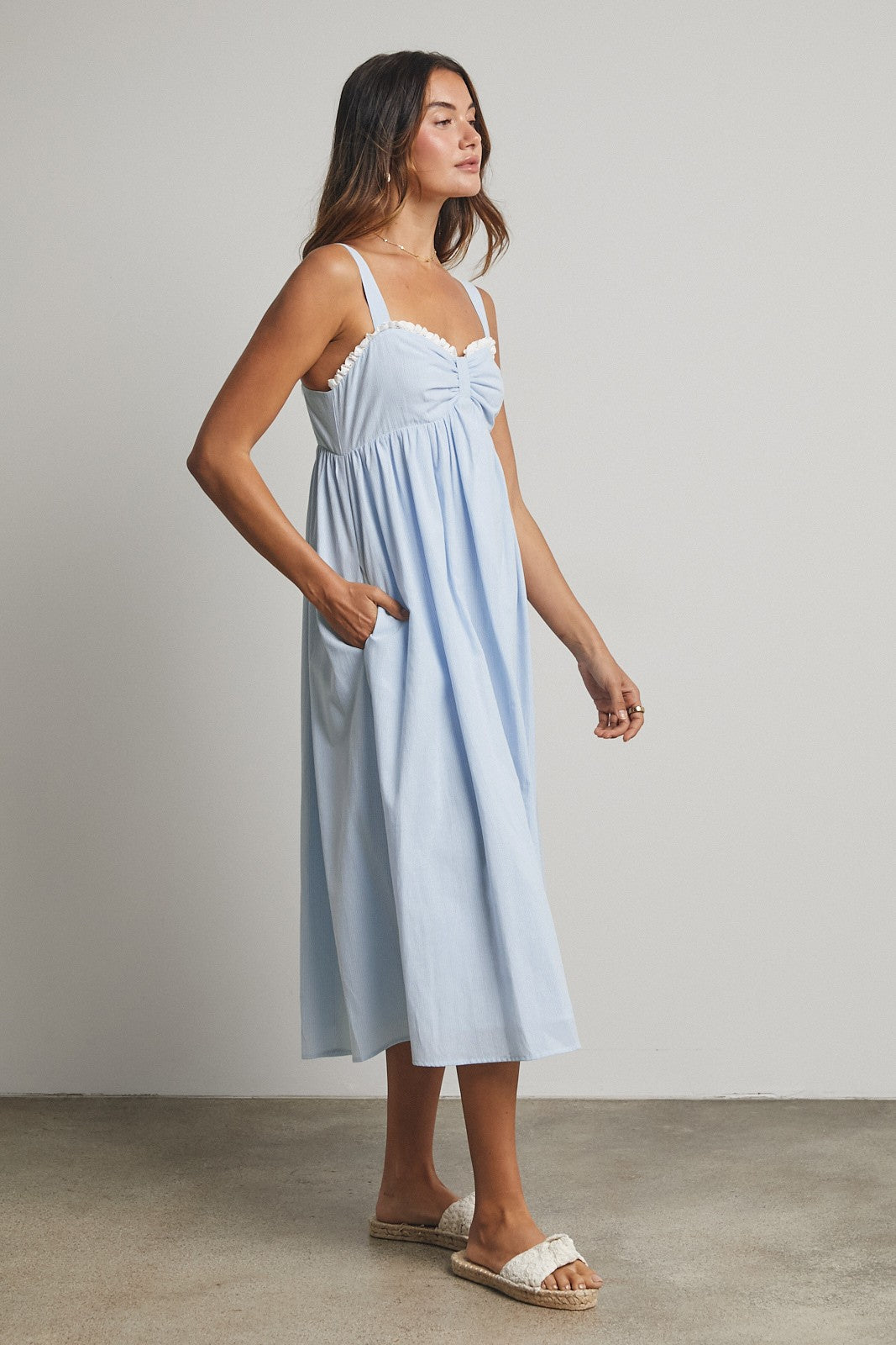 Blue Ruffle Trim Sweetheart Neckline Midi Dress