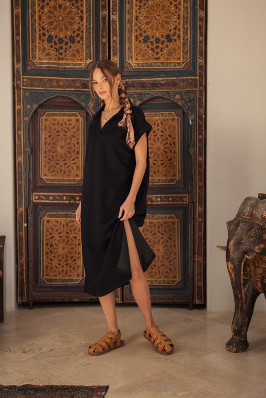 Black Collared Oversized Midi Dress