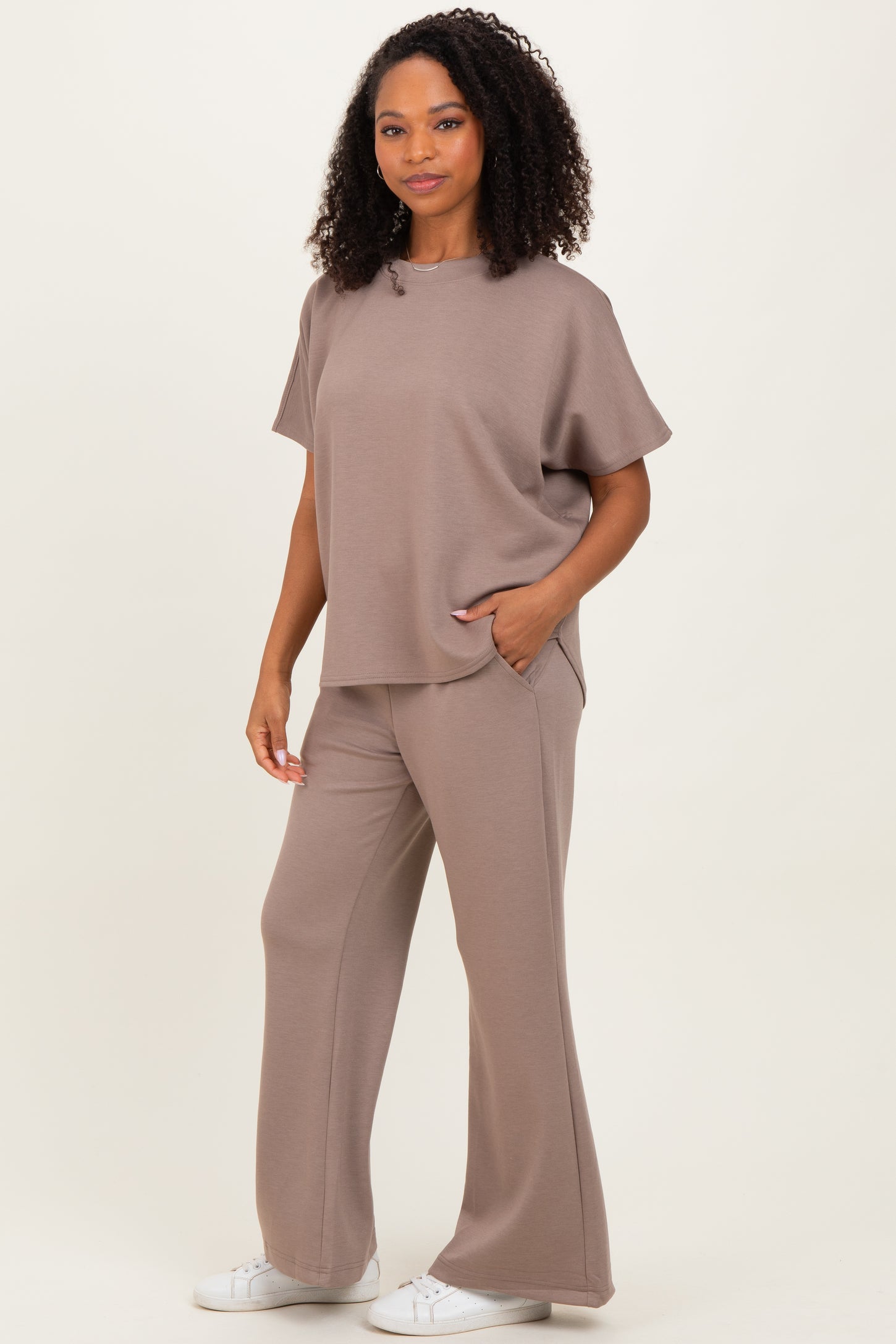 Mocha Curved Hem Tee Pants Maternity Set