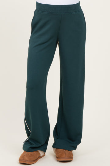 maternity wear green wide-leg sweatpants with a relaxed fit and side stripe detail