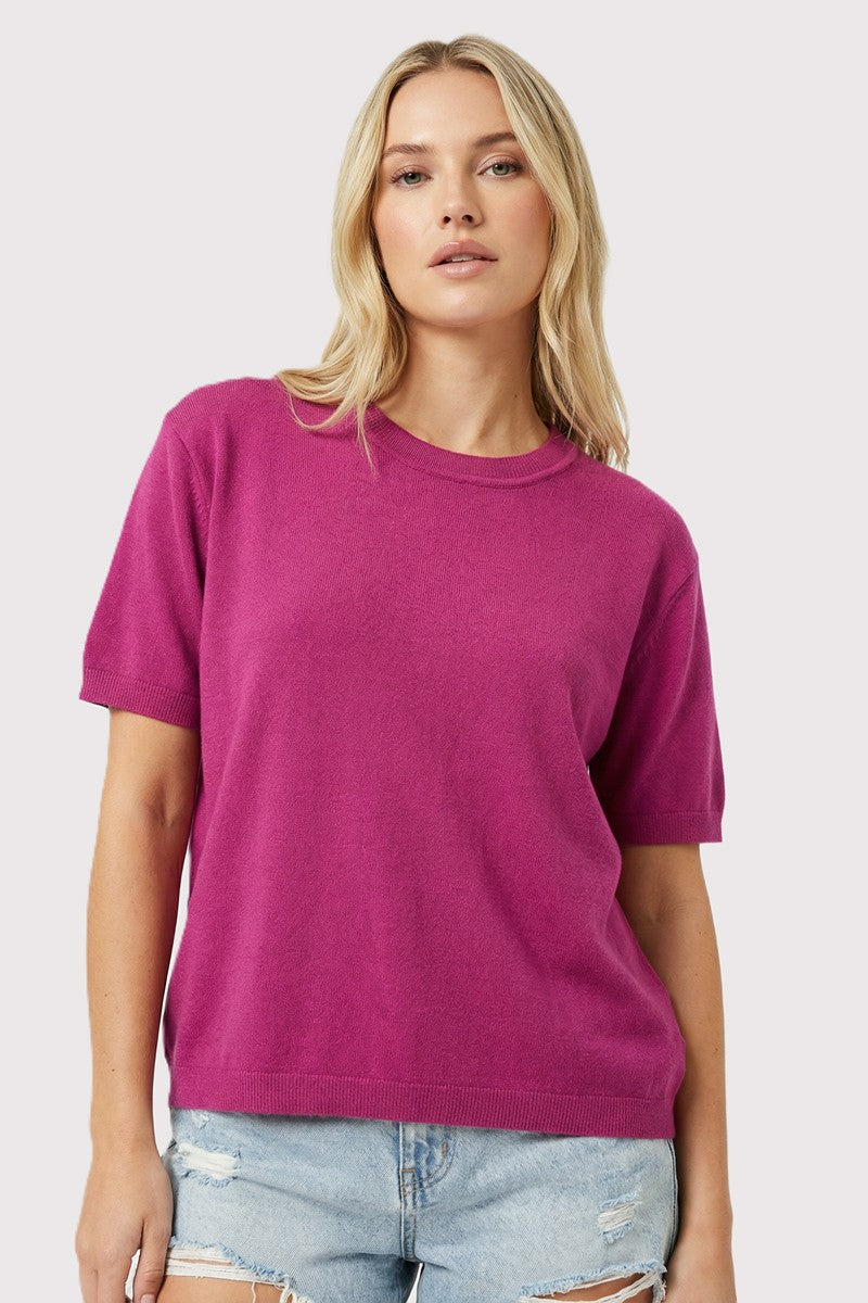 Magenta Short Sleeve Basic Knit Top