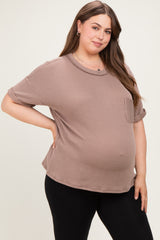 Mocha Plus Raised Rib Short Sleeve Front Pocket Maternity Top