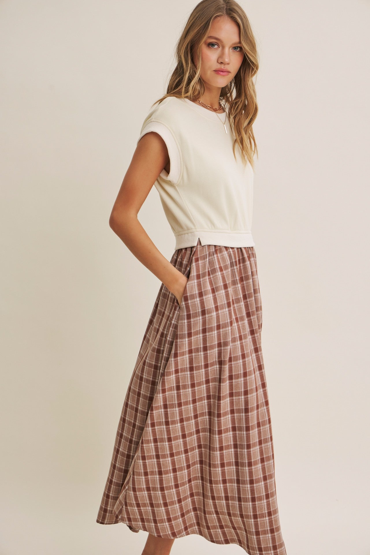 Cream/Mocha Plaid Cap Sleeve Midi Dress