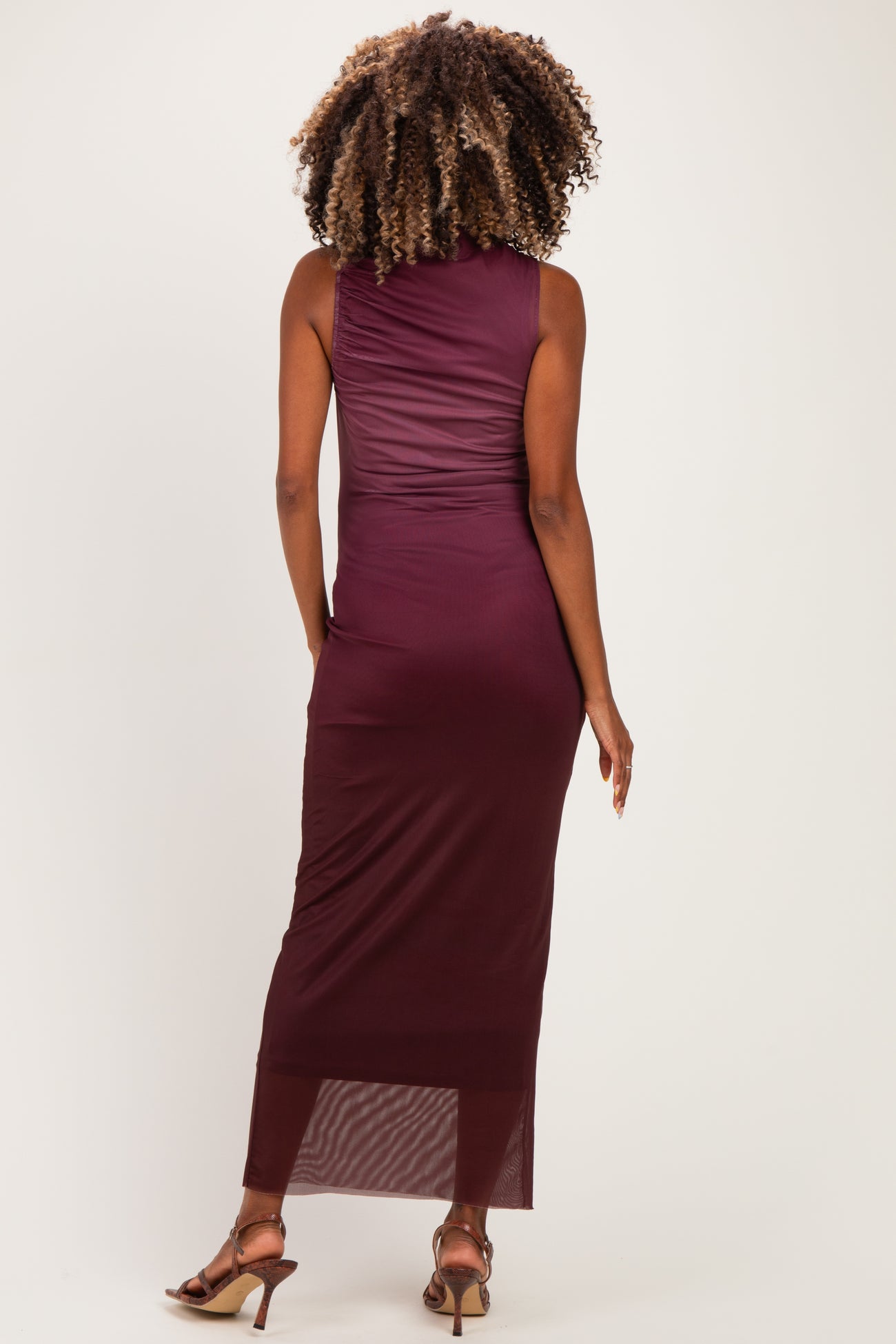 Burgundy Ombre Mesh Ruched Sleeveless Maternity Midi Dress