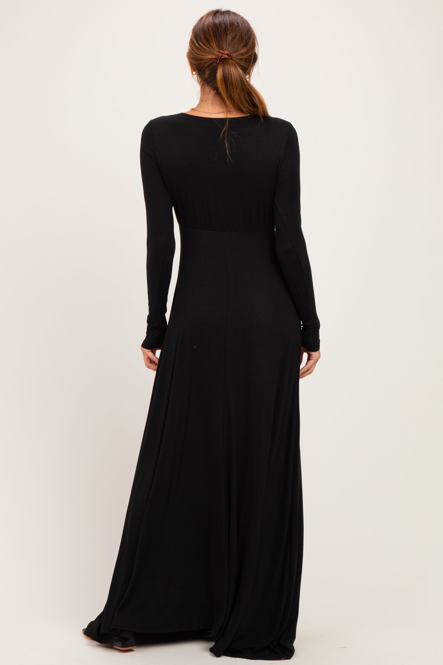 Black Solid Long Sleeve Scoop Neck A-Line Maxi Dress