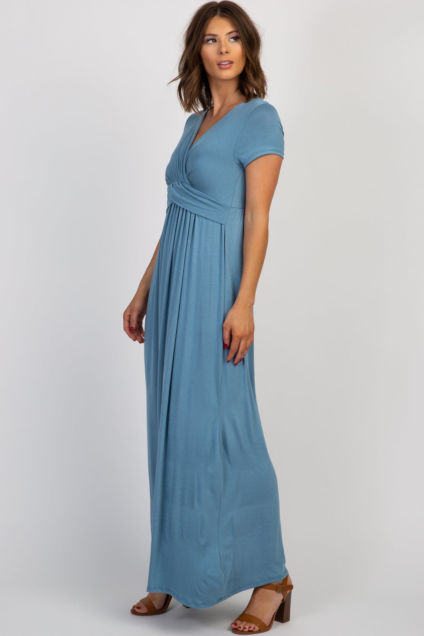 petite blue maxi dress Warehouse Women's Petite Printed Side Split Ruffle Detail Maxi Dress in Blue