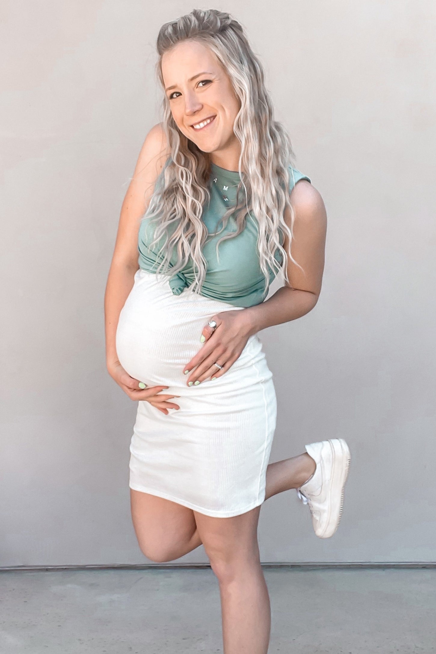 PinkBlush Ivory Sleeveless Ribbed Fitted Maternity Dress