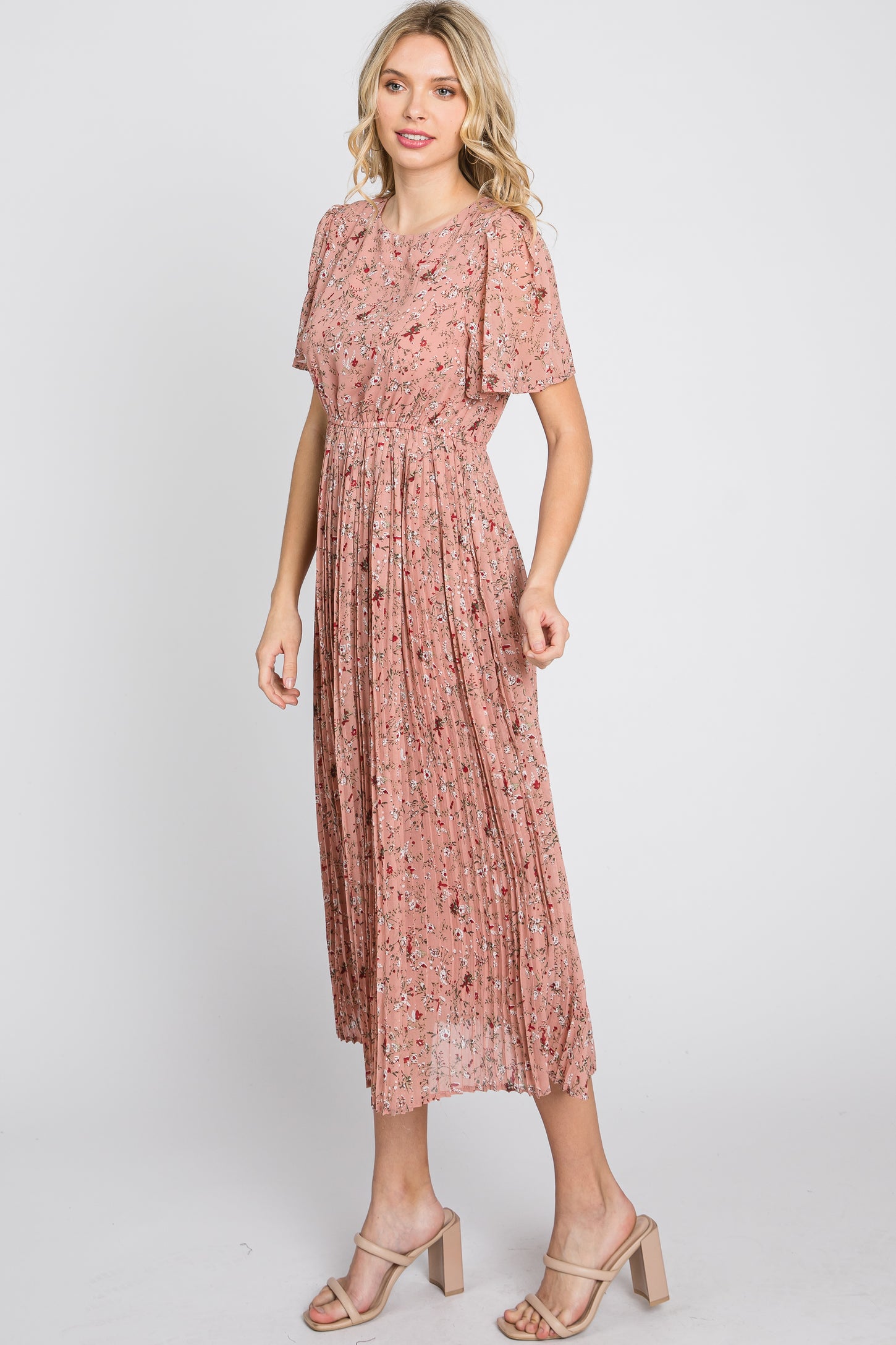 Light Pink Floral Pleated Short Sleeve Chiffon Midi Dress
