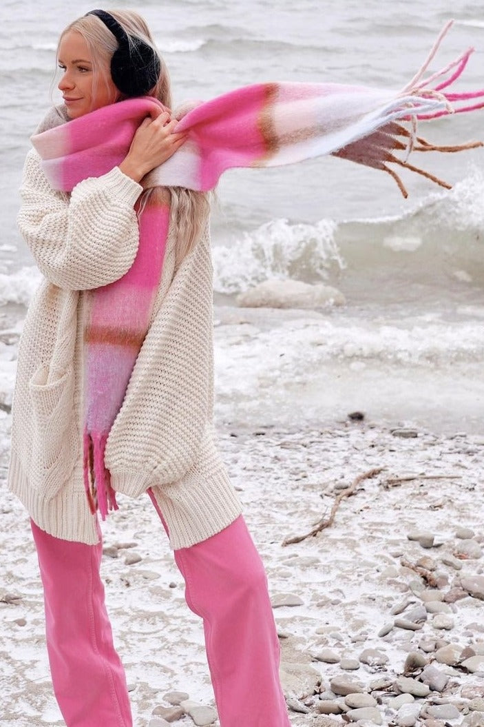 Cream Cable Knit Front Pocket Cardigan