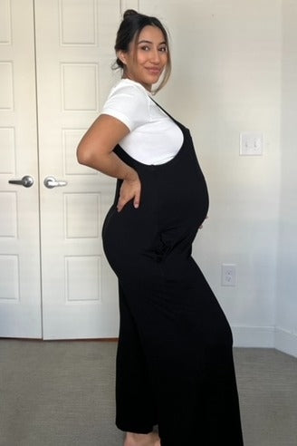 Black Sleeveless Pocketed Wide Leg Maternity Jumpsuit