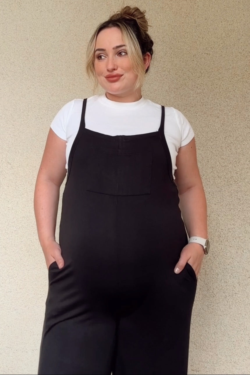 Black Sleeveless Pocketed Wide Leg Maternity Jumpsuit