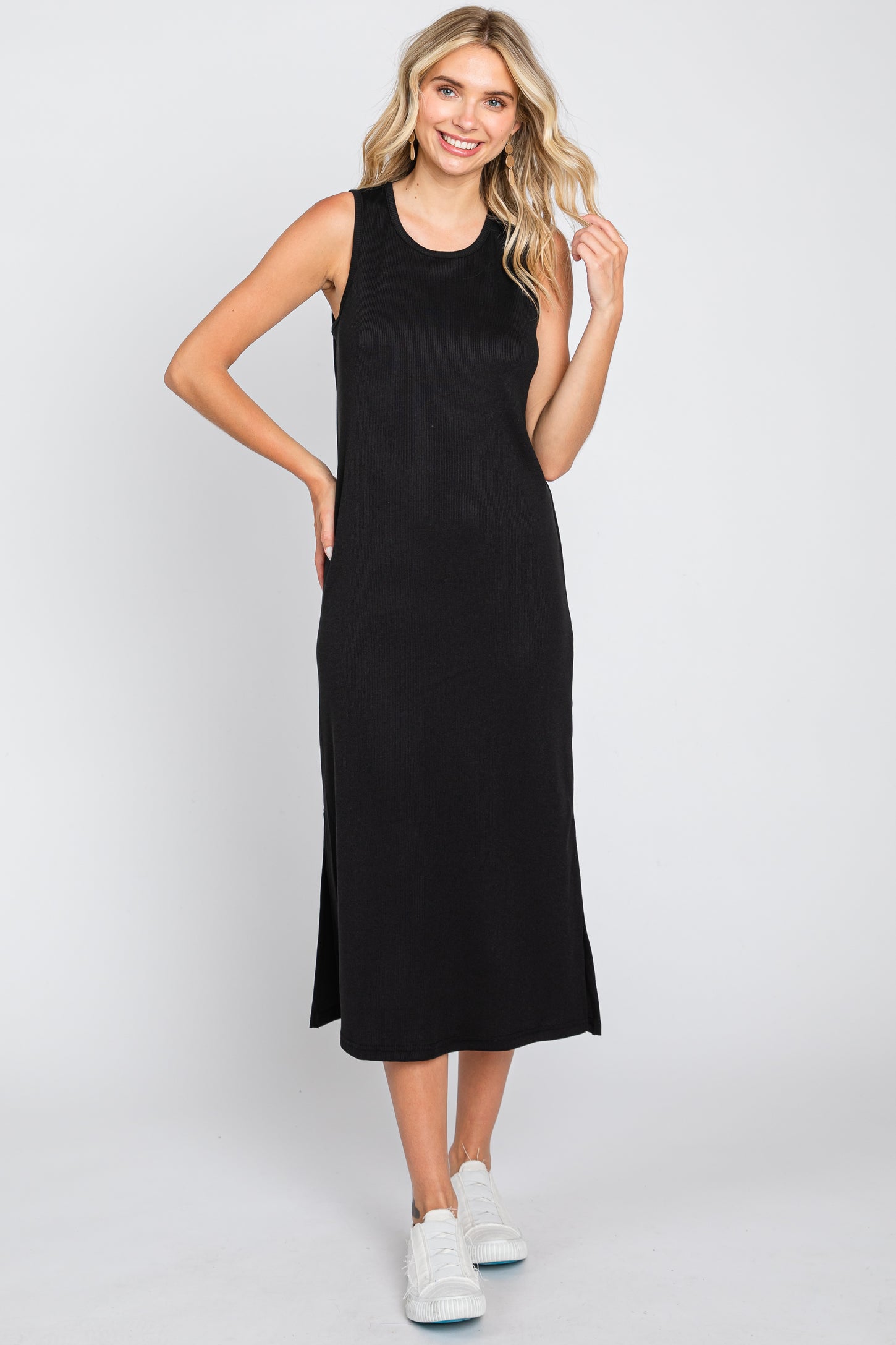 Black Basic Ribbed Side Slit Maternity Midi Dress