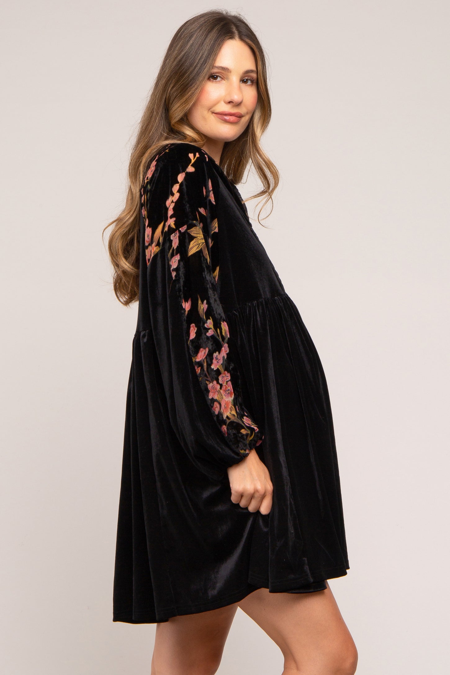 black velvet floral dress Black Velvet Floral Long Sleeve Maternity Dress – PinkBlush