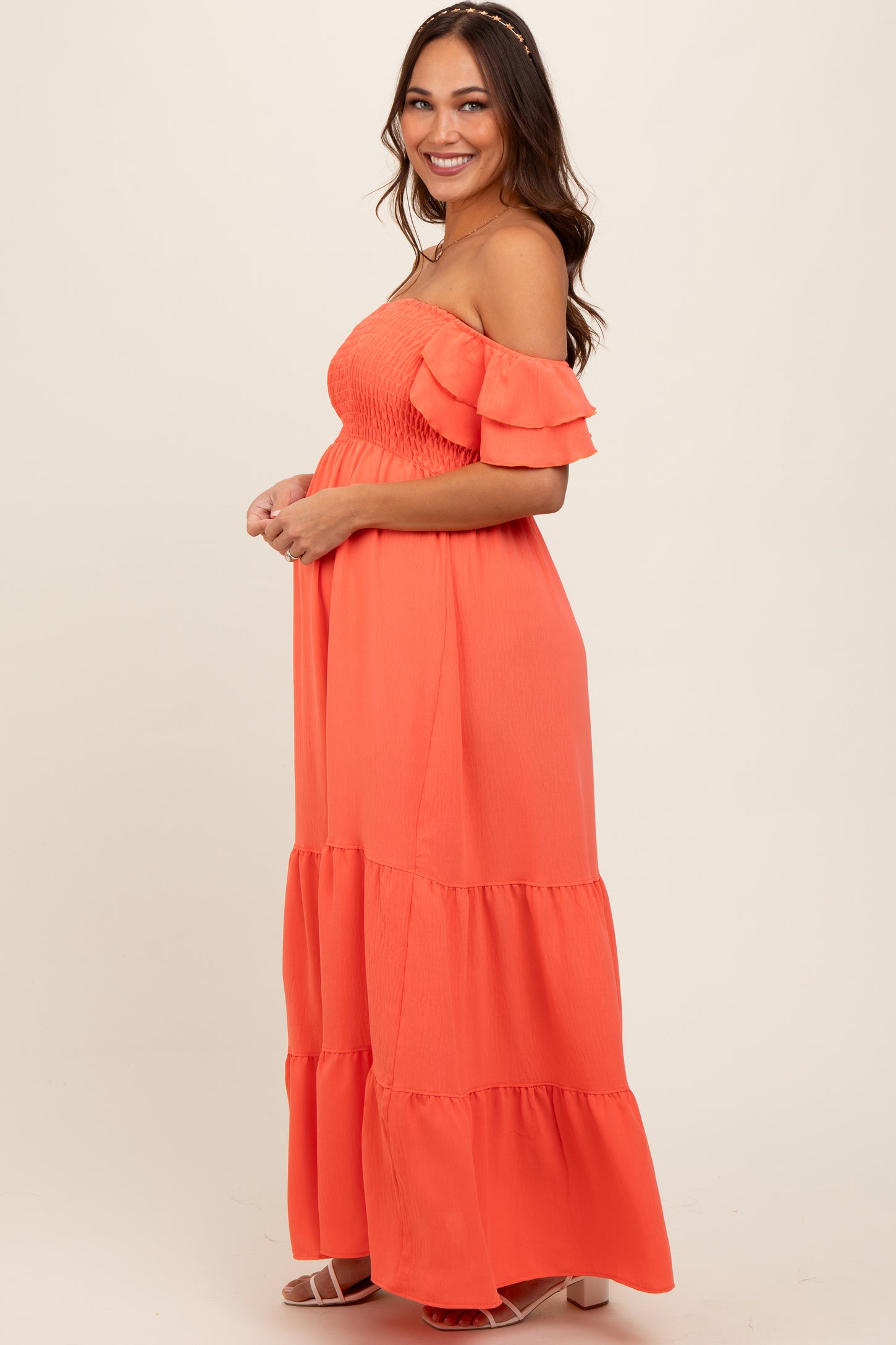 orange bump friendly dress 10 Bump-Friendly Vacation Dresses -